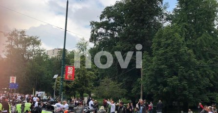 MOTO MARATON BIHAĆ - SREBRENICA/ Motoristi iz BiH, regije i Europe prošli kroz Sarajevo 