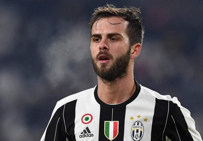 MIRALEM PJANIĆ ODAO POČAST SREBRENICI: Never forget!