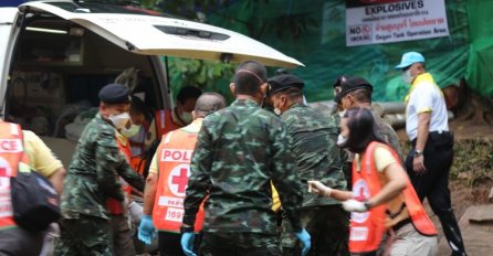 Tajlandski dječaci u dobrom stanju, bez znakove stresa, smršali prosječno dva kg