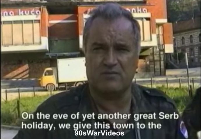 DA SE NE ZABORAVI: Evo šta je rekao zločinac Ratko Mladić kada je ušao u Srebrenicu 1995. godine 