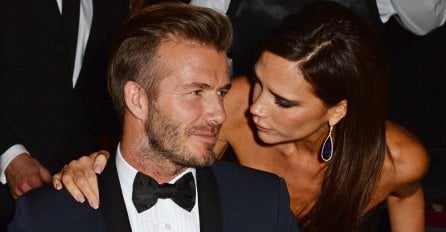 BRAČNI PAR BECKHAM ODMARA U CRNOJ GORI: Njihov sin objavio fotografiju, OVIM SU JASNO DEMANTOVALI RAZVOD!