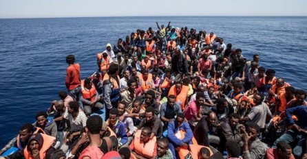 Okončana previranja: Stotine migranata iskrcale se na talijansku obalu