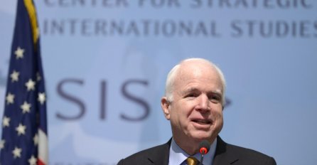McCain: Samit u Helsinkiju bio tragična pogreška