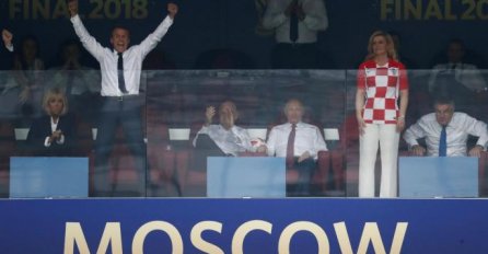 KAMERA SNIMILA TRENUTAK ZBOG KOJEG ĆE SE KOLINDA UHVATITI ZA GLAVU: Prišla je Macronu, a ono što je uradila posmatrat ćete u NEVJERICI 