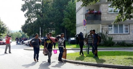 Migranti izmješteni iz Doma penzionera u Bihaću