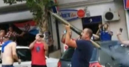 I TO PRED DJECOM: Hrvat nasred ulice pucao iz ZOLJE slaveći uspjeh Vatrenih!