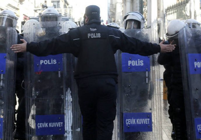 NAKON DVIJE GODINE:Turska ukida vanredno stanje