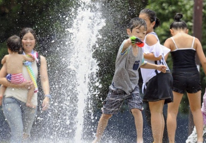 Japan upozorio na "po život opasni" toplotni val