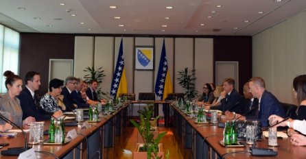 Zvizdić: BiH nema kapaciteta niti želi biti regionalni sabirni centar