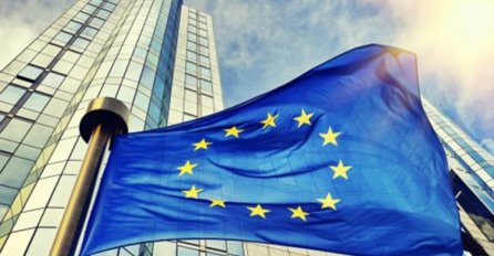 Evropska komisija tuži Mađarsku zbog neusklađenosti zakona o azilu i povratku migranata