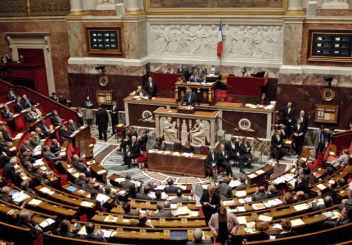 Francuski parlament: Zbog Macronovog nasilnog čuvara saslušat će se  ministar unutarnjih poslova