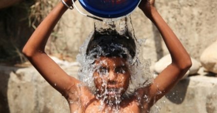 JAPAN: Temperature dosegle čak 40,7 stepeni, hiljade osoba traži ljekarsku pomoć 