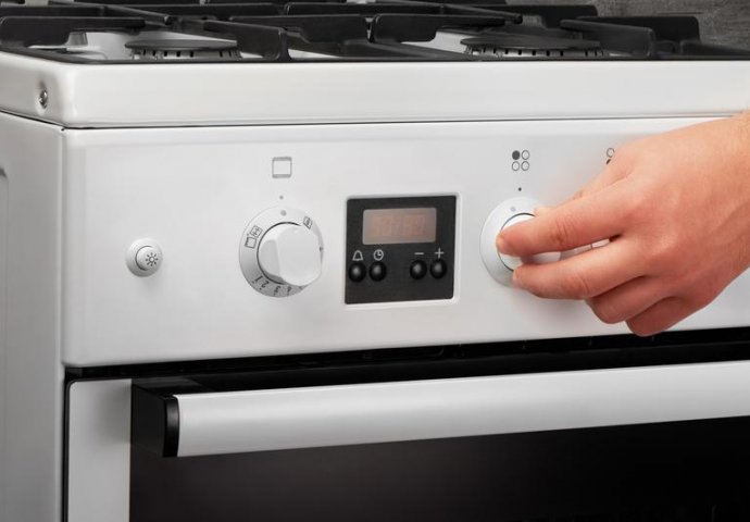 KAKO ZA OVO NISMO PRIJE ZNALI: Trik kako prestati provjeravati jeste li ugasili štednjak, peglu