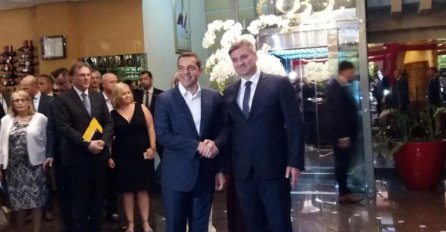 Zvizdić se u Mostaru sastao s grčkim premijerom Tsiprasom
