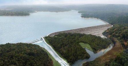 PUKLA BRANA, NAREĐENA HITNA EVAKUACIJA: Nivo vode iz minute u minut raste, VIŠE OD 100 NESTALIH!