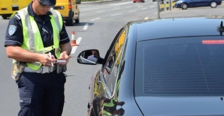 OVOG MUŠKARCA JE KAZNIO POLICAJAC, A ONDA MU JE ON POSLAO PISMO: Dobro pročitajte šta mu je napisao