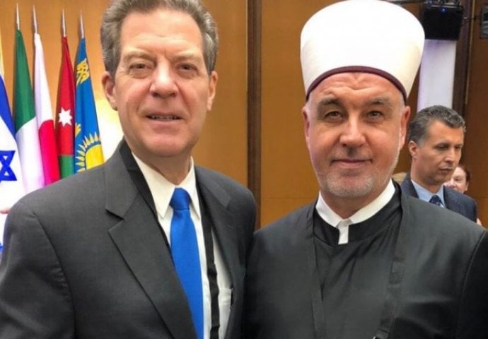 Reisu-l-ulema na poziv državnog sekretara SAD-a na konferenciji u Washingtonu