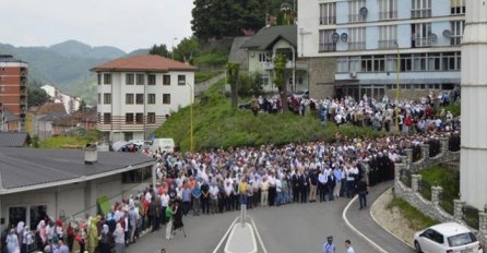 SREBRENICA: Klanjana dženaza Hatidži Mehmedović