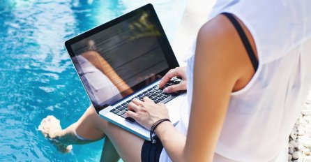 OBRATITE PAŽNJU: Nikako ne držite laptop na ovom mjestu, posljedice mogu biti OZBILJNE