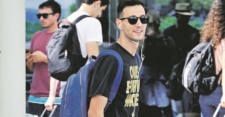 HRVATI SE HVATAJU ZA GLAVU:  Nikola Kalinić uhvaćen sa jednom od NAJPOZNATIJIH GLUMICA NA SVIJETU! (FOTO)