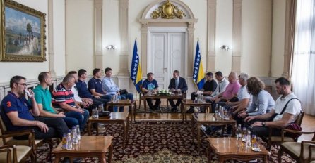 Izetbegović primio reprezentaciju BiH u sjedećoj odbojci