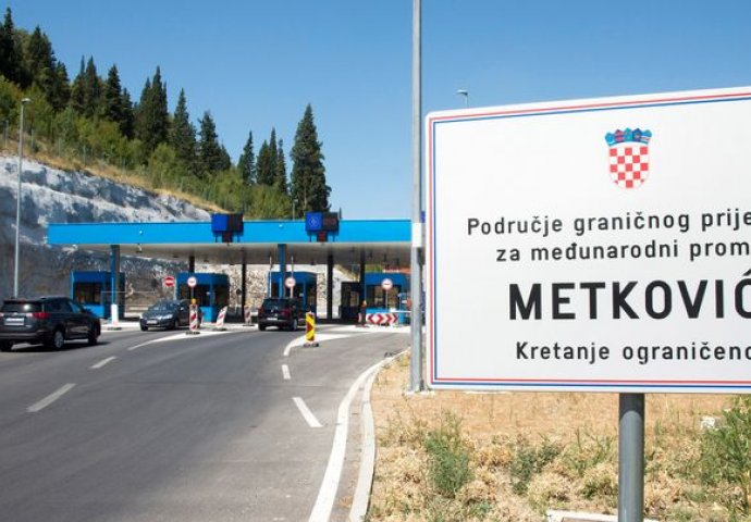 Na graničnom prijelazu Metković pronađeno sedam ilegalnih migranata: Vraćeni u BiH