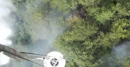 Nakon suzbijanja požara, vatrogasni avioni napuštaju Švedsku