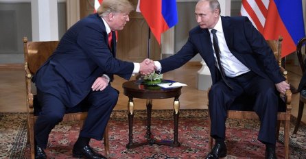 TRUMP DOBIO POKLON OD PUTINA ZBOG KOJEG SE AMERIKANCI DRŽE ZA GLAVU: "Nipošto se ovo ne smije unositi u Bijelu kuću" 