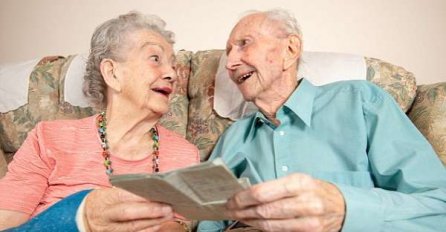 ZABAVLJALI SU SE DVIJE SEDMICE I ONDA SE VJERILI: A sada su proslavili 70 godina braka! OVA ljubavna priča će vas natjerati da dobro razmislite