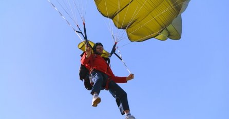 Vjetar bacio padobranca na stijene, prevezen je u bolnicu (FOTO)