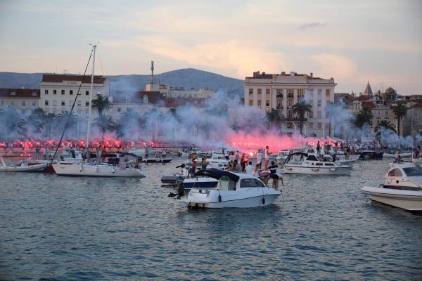 oliver-ispracaj-riva11