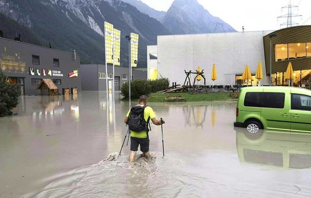 5a256cdda22aebe3303f