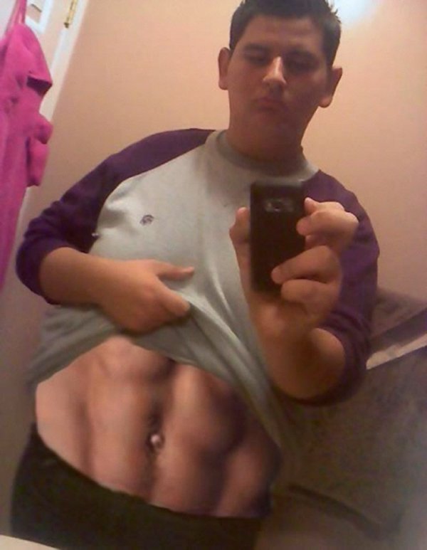 5db953bfccf62e1af985334d3371498c-six-packs-photoshop-fail