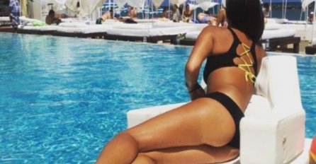 ZBOG NJE SVI MUŠKARCI BULJE U EKRAN: Ona je najzgodnija fudbalska voditeljica, a kada se okrene svi ostanu BEZ DAHA! 