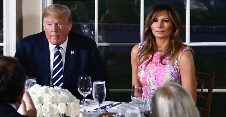 MELANIJI SU SINOĆ SVI REKLI KAKO LIJEPO IZGLEDA: A onda je došao Trump I REKAO NEŠTO UŽASNO, nastao je muk u sali!