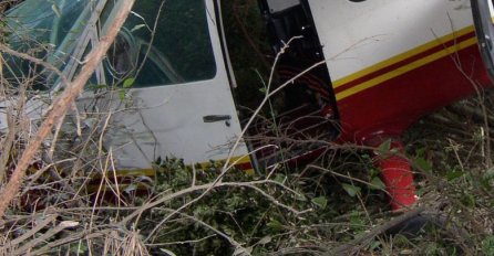 SRUŠIO SE AVION NA AERODROMU U HRVATSKOJ: Vozila hitne pomoći jure prema mjestu nesreće!