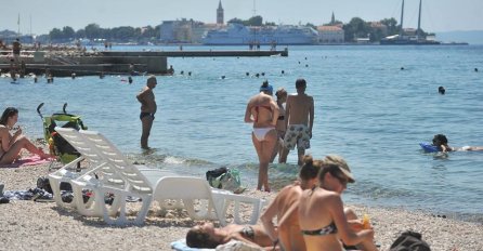 ŠTA SE TO DOGAĐA NA OVOJ PLAŽI NA JADRANU SVAKO JUTRO U 10 SATI? "Kupači su u OPASNOSTI, a svi šute"