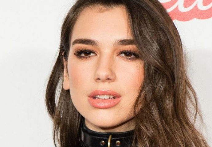 DUA LIPA RAZBJESNILA SRBE: Objavila video na Instagramu, A KAD SU ČULI ŠTA JE REKLA, NAPRAVILI SU HAOS!