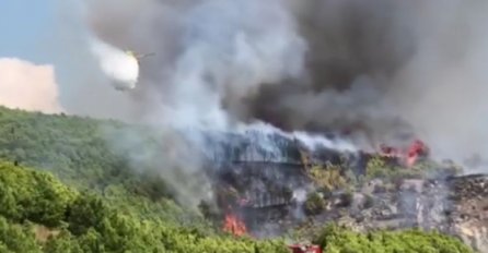 VATRA ZATVORILA MAGISTRALU U HRVATSKOJ: Brzo se širi i PRILIŽAVA KUĆAMA, OBJAVLJEN VIDEO!