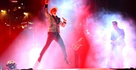 Dino Merlin ujedinio sve generacije i naciju u Mostaru