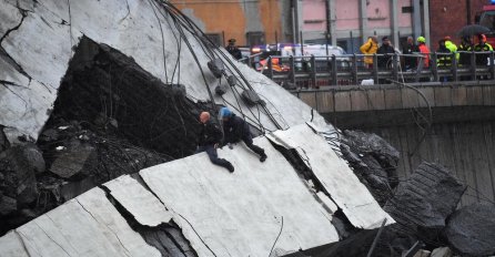 APOKALIPTIČNE SCENE, LJUDI ZAROBLJENI ISPOD RUŠEVINA: Vozila su zgnječena, ali najgore se tek očekuje! 
