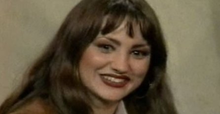 KLADIMO SE DA NIKADA NEĆETE POGODITI KO JE PJEVAČICA SA SLIKE:  Danas je popularna, farmerke zamijenila kratkim suknjicama