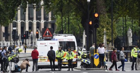 Napadač na parlament u Londonu je britanski državljanin sudanskog porijekla