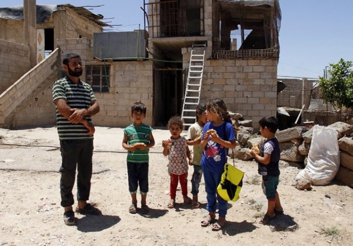 UN poslao 22 šlepera humanitarne pomoći stanovništvu u Idlibu