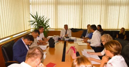 Operativni štab: Jačati kontrolu granica, ubrzati smještaj mirganata