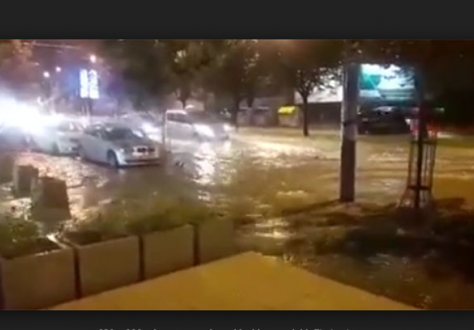 POTOP U SARAJEVU: Ogromna kiša izazvala potpuni kolaps u saobraćaju, ali ovo što se sutra očekuje nije nimalo dobro
