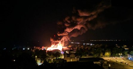 BUKTI POŽAR U HOTELU SRBIJA, VATROGASCI NA TERENU: Vatra i dim krenuli su da se šire