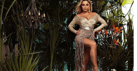 DIGLA OGROMNU PRAŠINU: Pjevačica zapalila internet ovim potezom, MUŠKARCI SU GLEDALI SAMO OVO