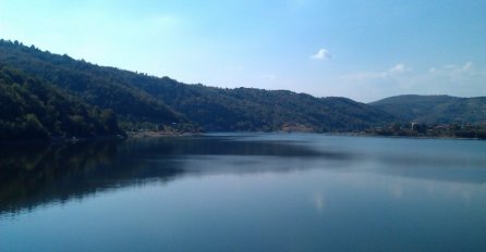 ŽIVOTNA TRAGEDIJA FOLKERKE: Udavila se sestra popularne srpske pjevačice! TUGA nikad veća!