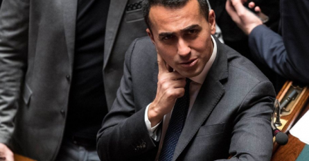 Talijanski potpredsjednik vlade je rekao da neće financirati EU ako i druge zemlje ne prime migrante